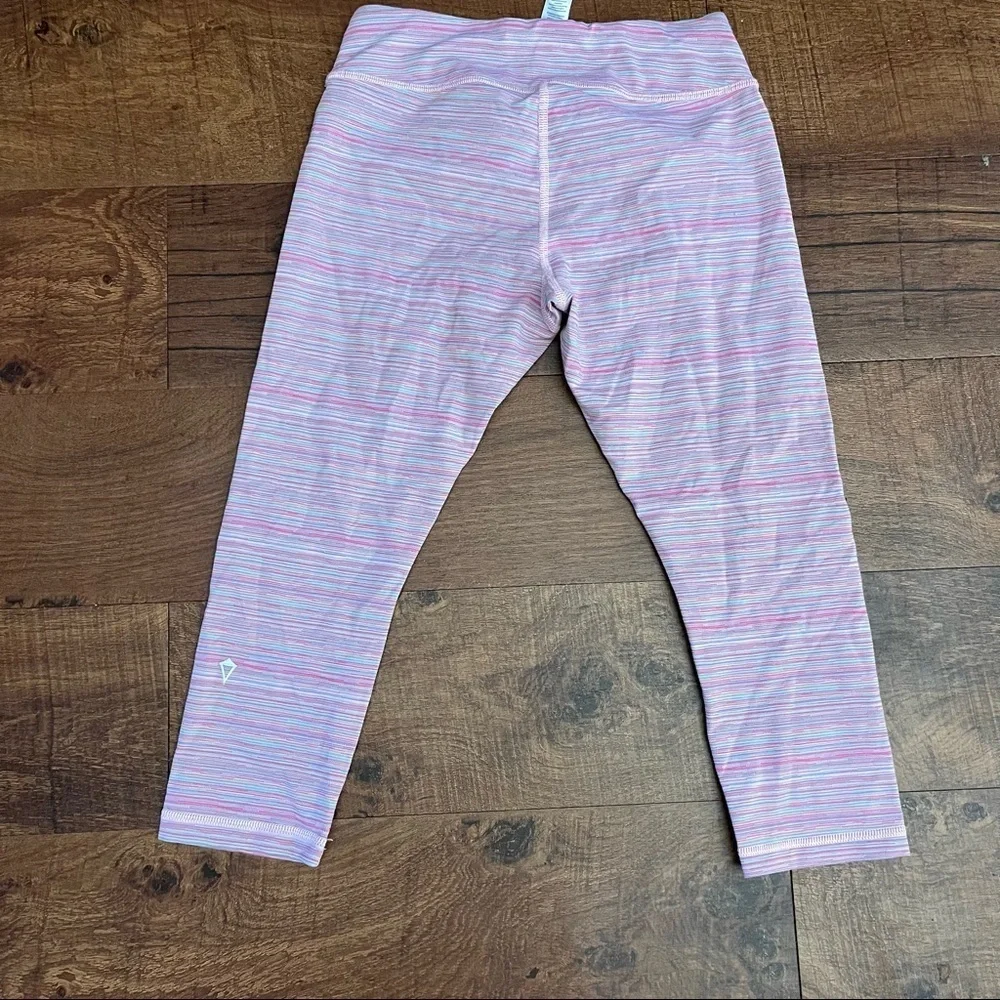 Ivivva by lululemon girls cropped leggings Sz 12 pink purple stripe multicolored